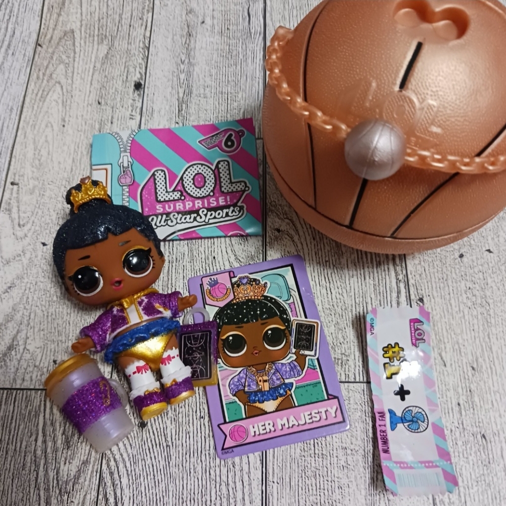 L.O.L Surprise!  All Star Sports Series 6 /Her Majesty